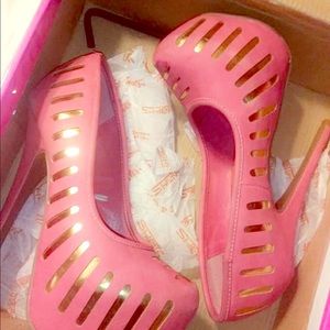 Pink and gold heels size 6.5 only wore once